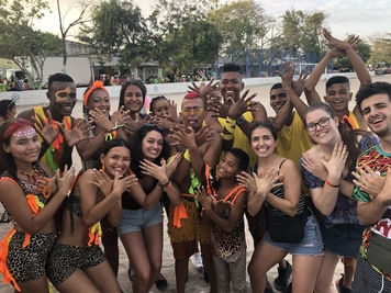 Elona with a group of students in Colombia