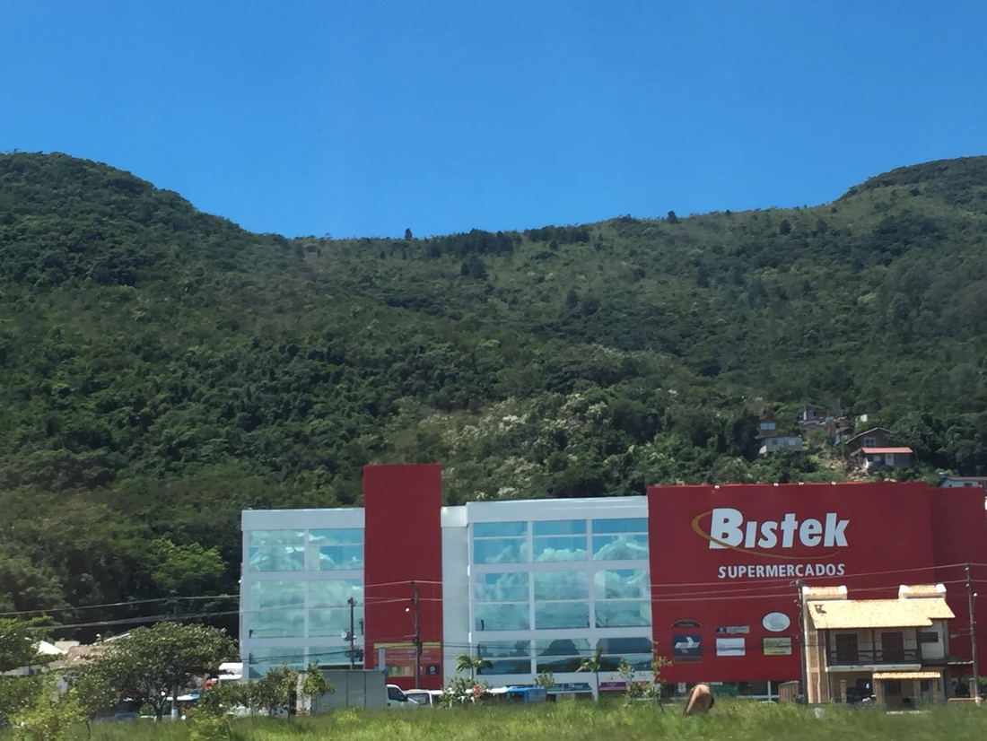 Bistek Supermarket, a leading Brazilian retailer and subject of analysis within the guest lecture of Evelize Welzel at THI